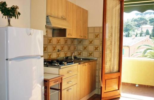Appartamenti Marilise ปอร์โตอัซซูร์โร ภายนอก รูปภาพ